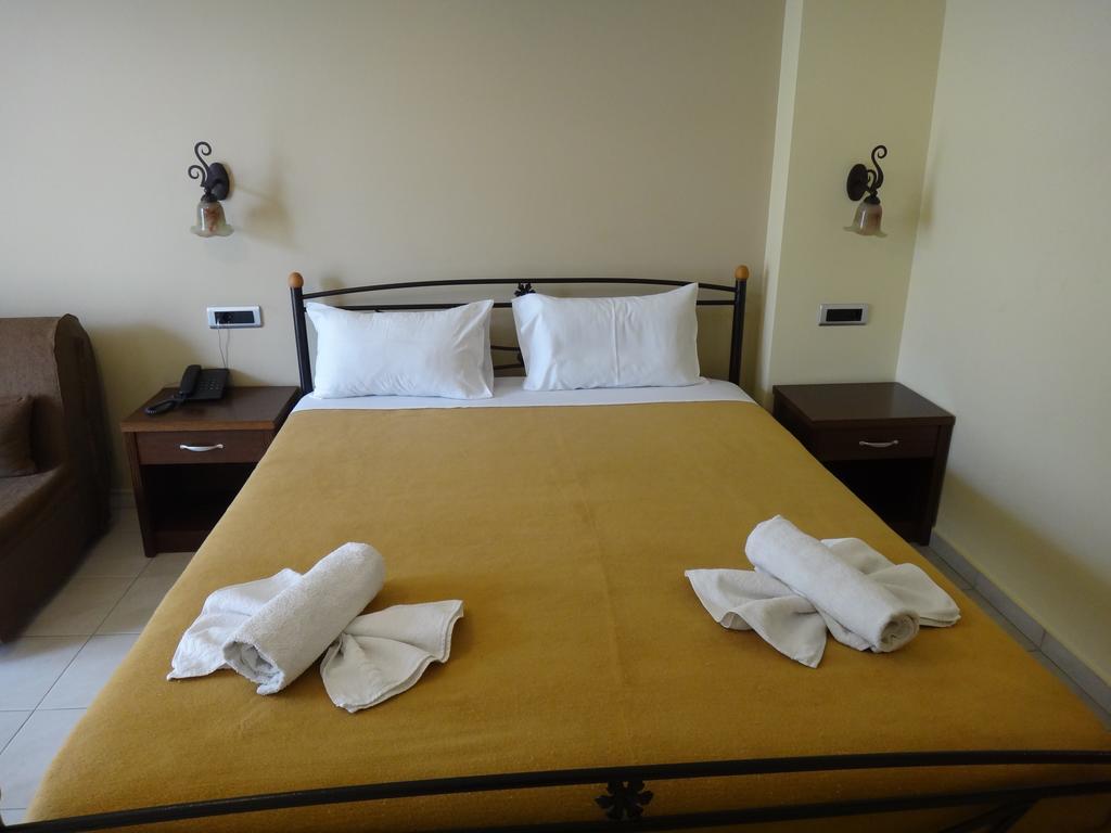 9 Queens Spa Hotel Loutra Edipsou  Exterior foto