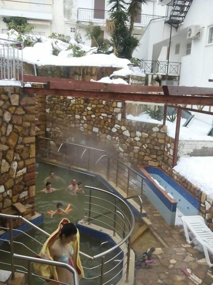 9 Queens Spa Hotel Loutra Edipsou  Exterior foto